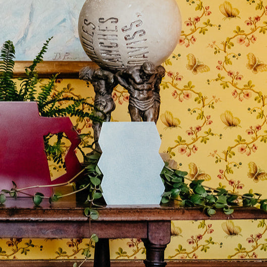 ZIGZAG Vase Mural Object | Silver