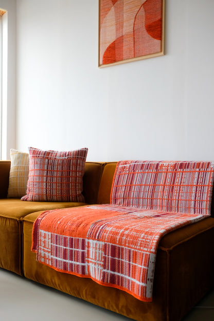 Pillow BEYOND BOLD | UNI Peach