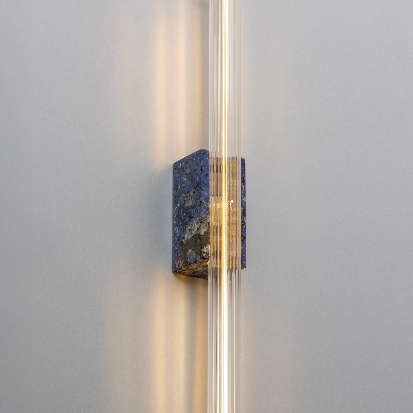 Wall Lamp BLVR