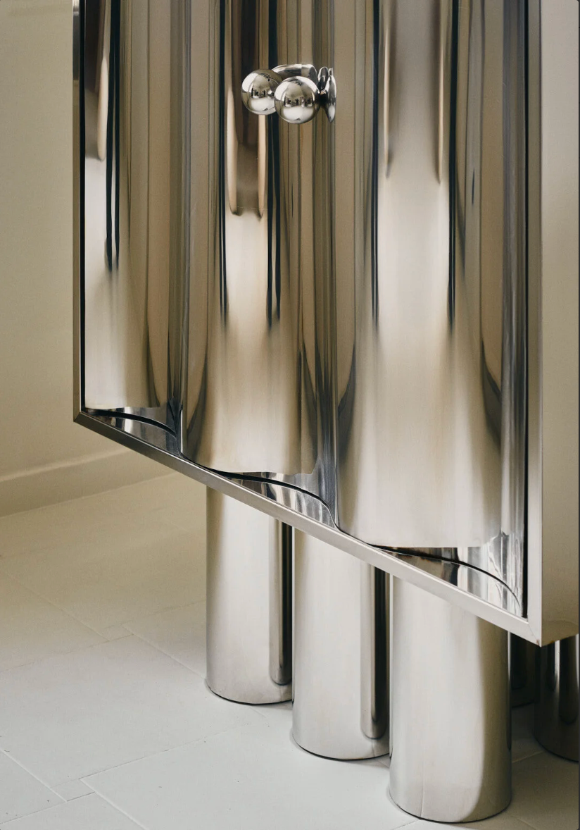 Commode MOTION no.2