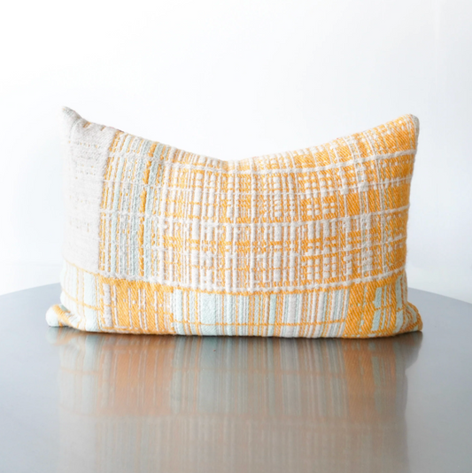 Pillow BEYOND BOLD | UNI Peach